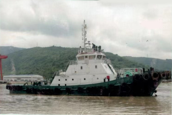4800PS Harbor Tug