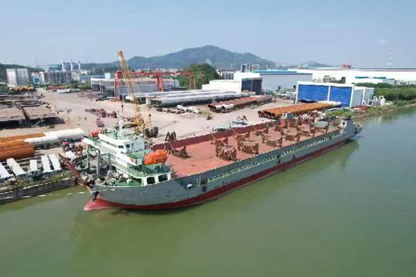 436FT 15000T LCT