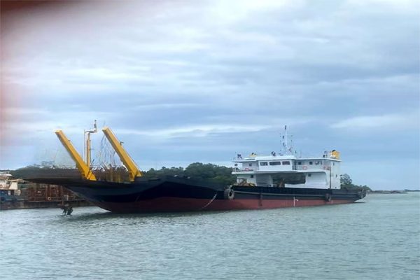 225FT 1500T LCT
