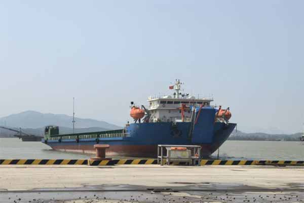 352FT 8000T LCT BARGE