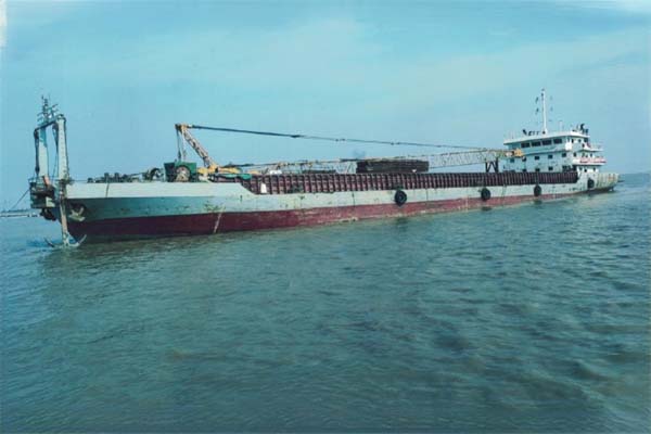 289 FT 4000 DWT LCT