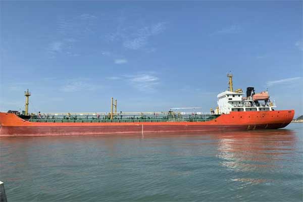3600 Ton Tanker